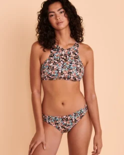 Roxy ACTIVE High Neck Bikini Top 9 Roxy ACTIVE High Neck Bikini Top -Swim Pretty Shop https3A2F2Fwww.bikinivillage.com2Fglobalassets2Fbv2Fimages ecomm2F22f42Froxy arjx303566 rox kvj8 1.jpg 640x