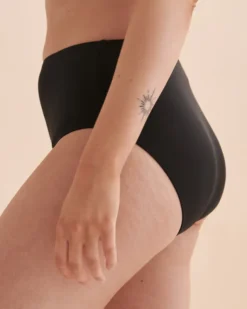 Jantzen Solid Comfort Bikini Bottom -Swim Pretty Shop https3A2F2Fwww.bikinivillage.com2Fglobalassets2Fbv2Fimages ecomm2F23s42Fjantzen jz23171h jan 001 3.jpg 640x