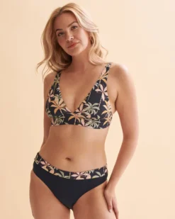 Mamanuca Isabella Triangle Bikini Top