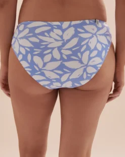 Body Glove Corolla Nuevo Contempo Mid Waist Bikini Bottom 13 Body Glove Corolla Nuevo Contempo Mid Waist Bikini Bottom -Swim Pretty Shop https3A2F2Fwww.bikinivillage.com2Fglobalassets2Fbv2Fimages ecomm2Fphoto large2Fbodyglove 39615138 bg 583 6.jpg 640x