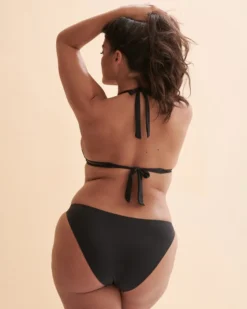 CHAIN Triangle Bikini Top 9 CHAIN Triangle Bikini Top -Swim Pretty Shop https3A2F2Fwww.bikinivillage.com2Fglobalassets2Fbv2Fimages ecomm2Fphoto large2Fsantemare 01100165 00001 2.jpg 640x