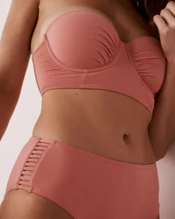 SOLID Bustier Bandeau Bikini Top -Swim Pretty Shop https3A2F2Fwww.lavieenrose.com2Fglobalassets2Flver2Fpictures 23s12Fswim2F70100382 60058 6.jpg 640x