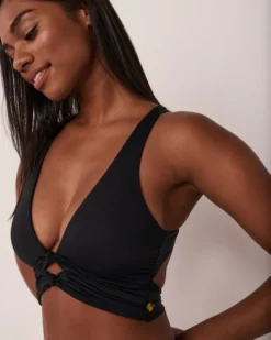 SOLID Triangle Tankini Top -Swim Pretty Shop https3A2F2Fwww.lavieenrose.com2Fglobalassets2Flver2Fpictures 23s22Fswim2F70100434 00001 3.jpg 640x