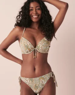 MODERN PAISLEY Brazilian Bikini Bottom -Swim Pretty Shop https3A2F2Fwww.lavieenrose.com2Fglobalassets2Flver2Fpictures 23s22Fswim2F70300373 p30030 3.jpg 640x