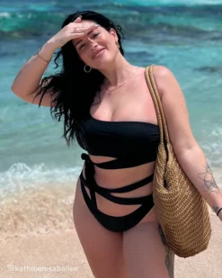 SOLID One Shoulder Bandeau Bikini Top -Swim Pretty Shop https3A2F2Fwww.lavieenrose.com2Fglobalassets2Flver2Fpictures 23s22Ftiktok2Fkathleenisabellee.jpg 640x