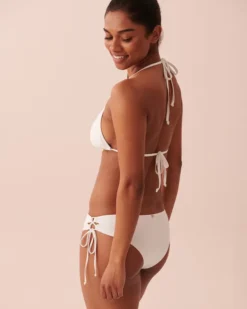 SOLID Triangle Bikini Top -Swim Pretty Shop https3A2F2Fwww.lavieenrose.com2Fglobalassets2Flver2Fpictures 23s32Fswimwear2F70100449 10000 2.jpg 640x